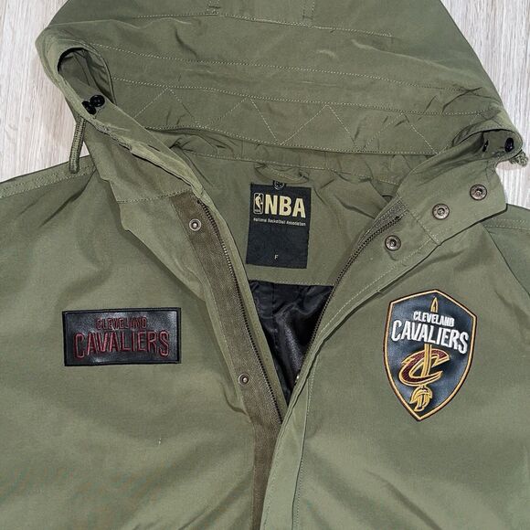 NBA Cavilers Jacket Asian Size “F” Rare Embroidery Logo Patch Basketball LeBron - Picture 6 of 16